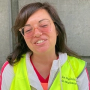 Eva, volunteer :: Les Samaritains