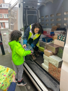 Opération Shoe-Box tous les ans en décembre :: Parce que tout le monde a droit à un cadeau de Noël